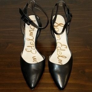 Sam Edelman Okala Point Toe Black Leather Pump